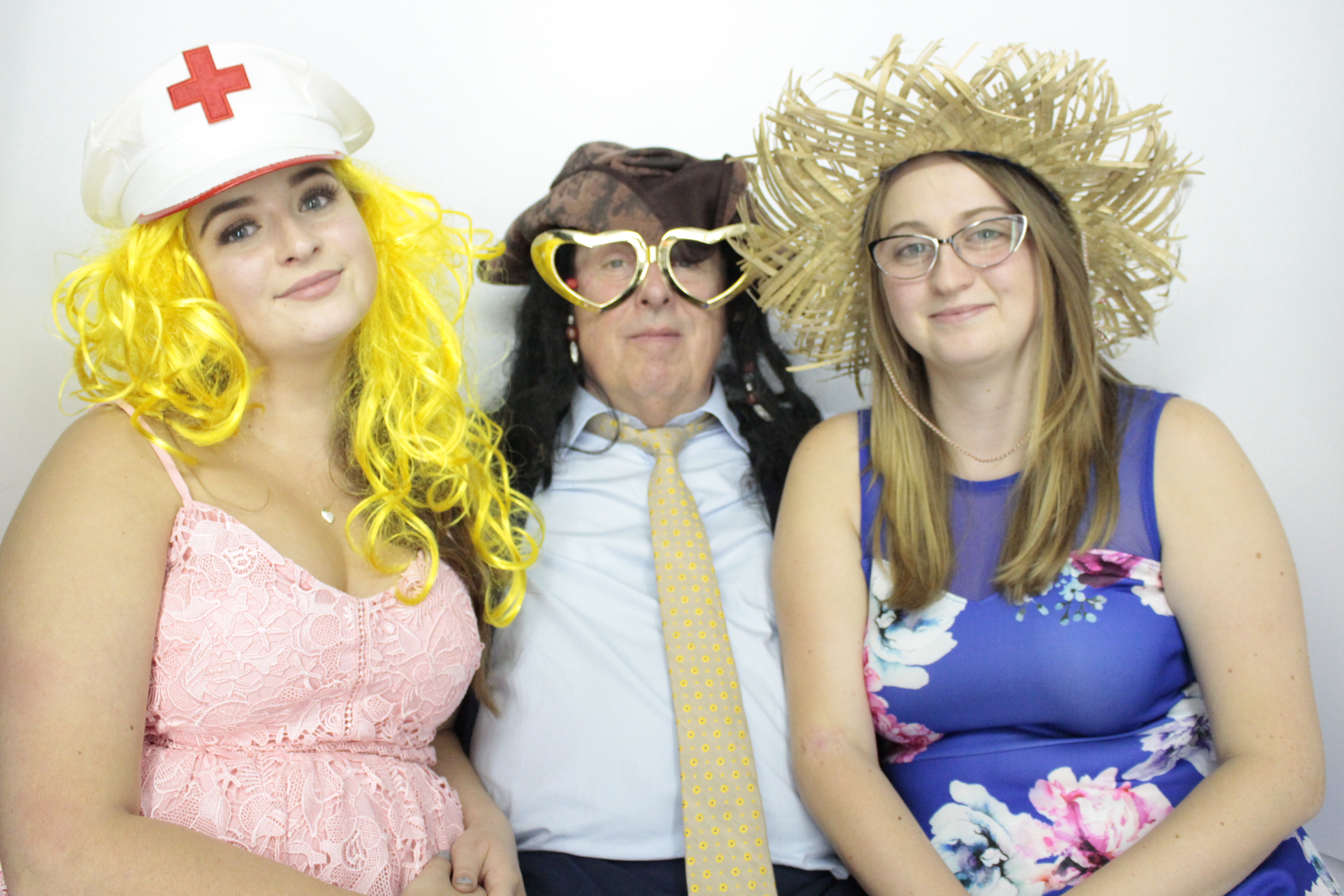 Louise & Dan's Big Day | View more photos from the event at gallery.myphotoboothexperience.co.uk/u/MyPhotoBoothExperienceLtd/Louise-Dans-Big-Day